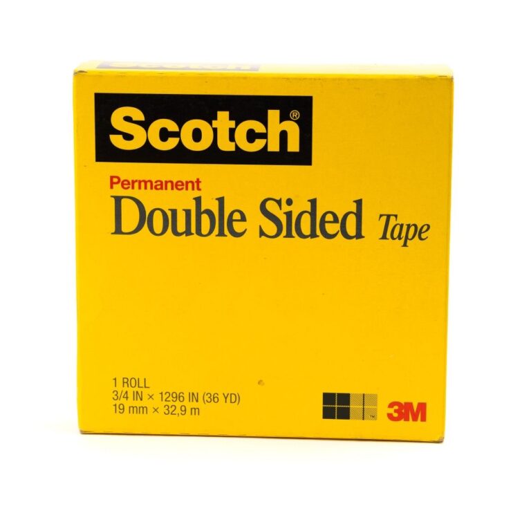 3M 111 Scotch Mounting Squares Heavy Duty
