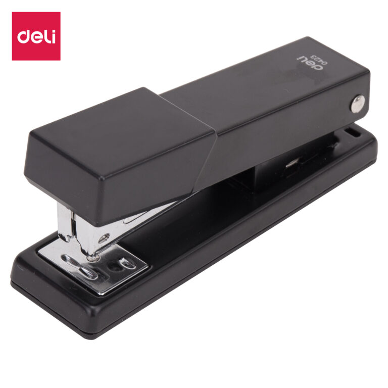 Deli E0423 Half-Strip Stapler, 25-Sheet Capacity
