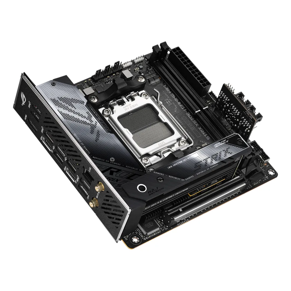 Asus-ROG-STRIX-X670E-I-GAMING-WIFI-Motherboard-90MBIB70-M0EAY0-4_94d54919-a623-41ab-843c-a44574c7c0d6.png