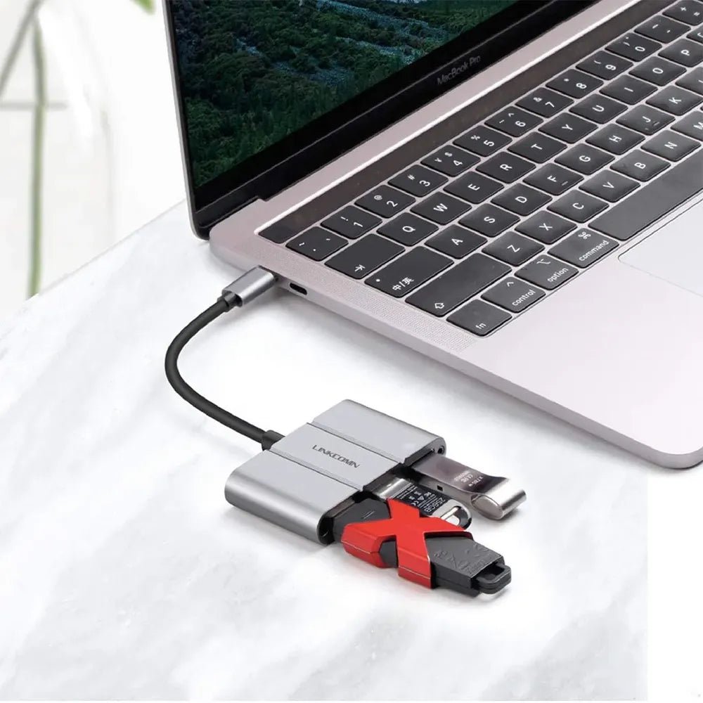 Linkcolmn-4-Port-USB-C-Hub-LC-SA03-3_81bccb23-09b3-490c-8b2e-dfb8d03c40f6.jpg