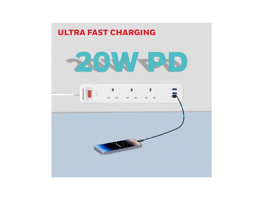 NewProject_22_7fd69d0a-76d6-46da-9e0d-da9b9a3c2bcb.jpg Honeywell 4-Outlet 471J Surge Protector with PD20W in-use view
