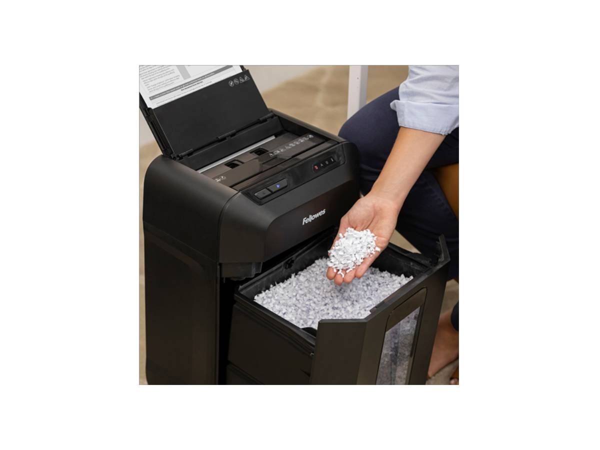 NewProject_41_935efdff-44ba-4809-81bb-2db541fd8d16.jpg Fellowes AutoMax 80M Mini-Cut Shredder alternate product view 3