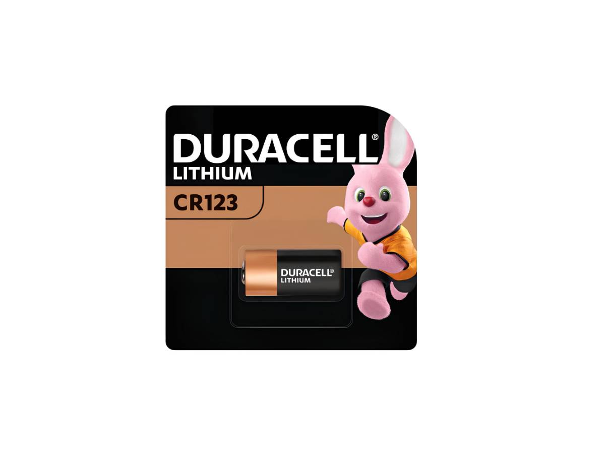 NewProject_64_6d0e98a9-dbd2-4e83-aedf-a7cbd13471a2.jpg Duracell CR123 3V battery in retail pack