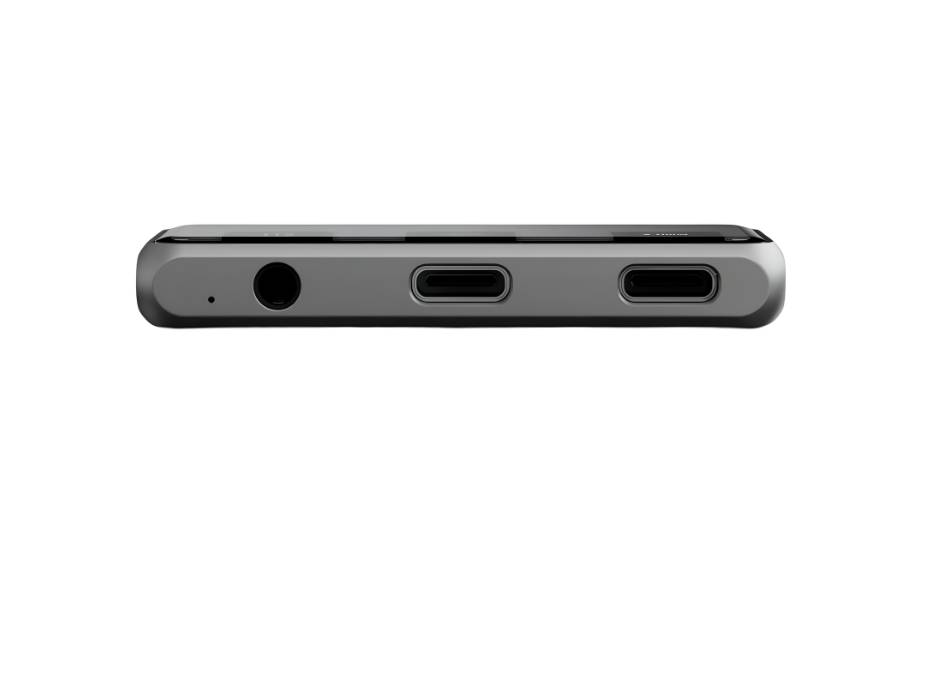 Satechi Mobile XR hub 3.5mm audio alternate product view 2
