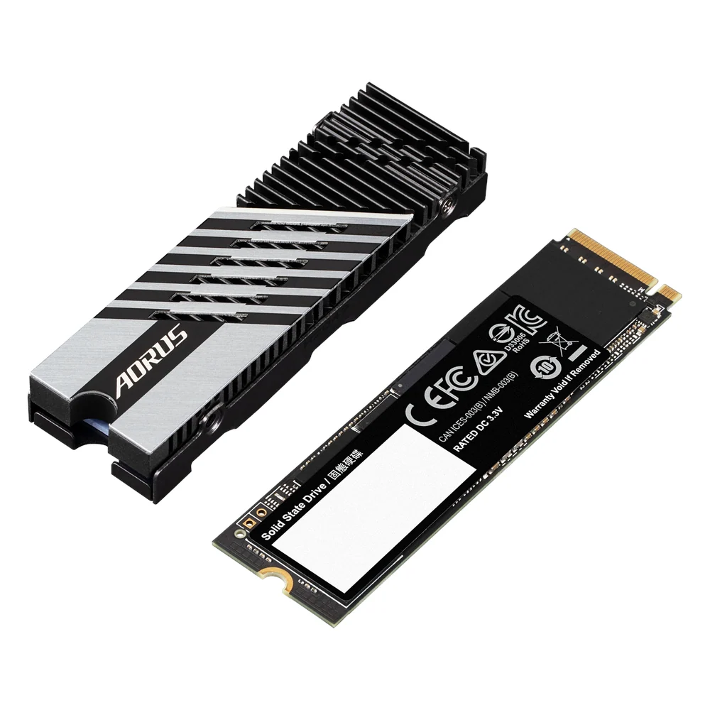 AG4732TB product view 1 Gigabyte AORUS Gen4 7300 2TB M.2 NVMe SSD (AG4732TB), product view 1
